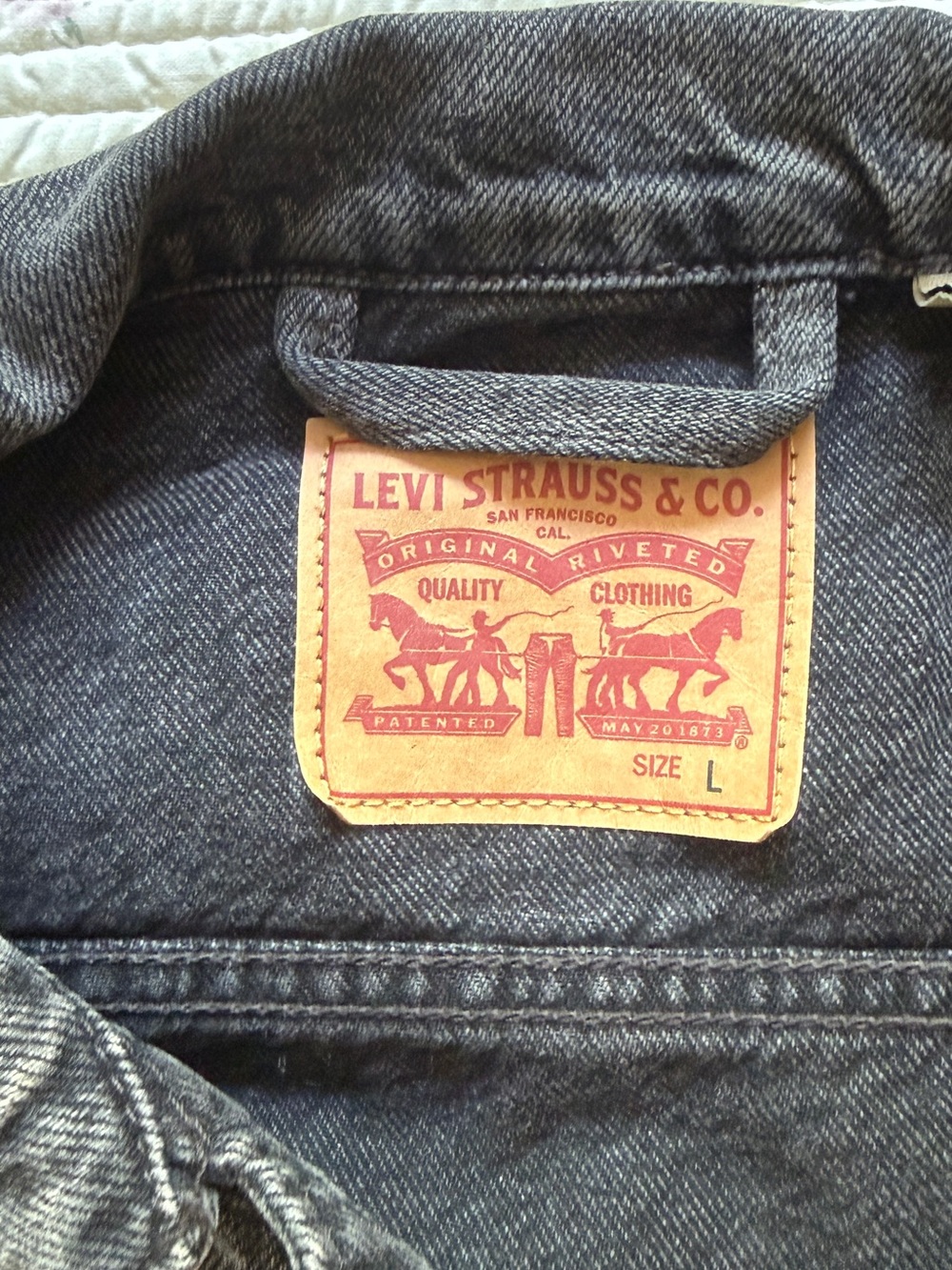 Levi's Black Washed Denim Trucker Jacket - Picture 3 of 4
